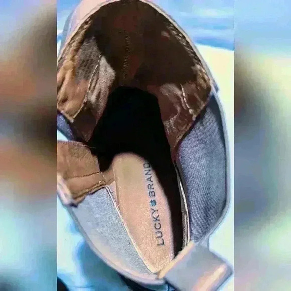 Lucky Brand Eabile Light Brown Leather Chelsea Chunky Lug Ankle Boots - Picture 4 of 13